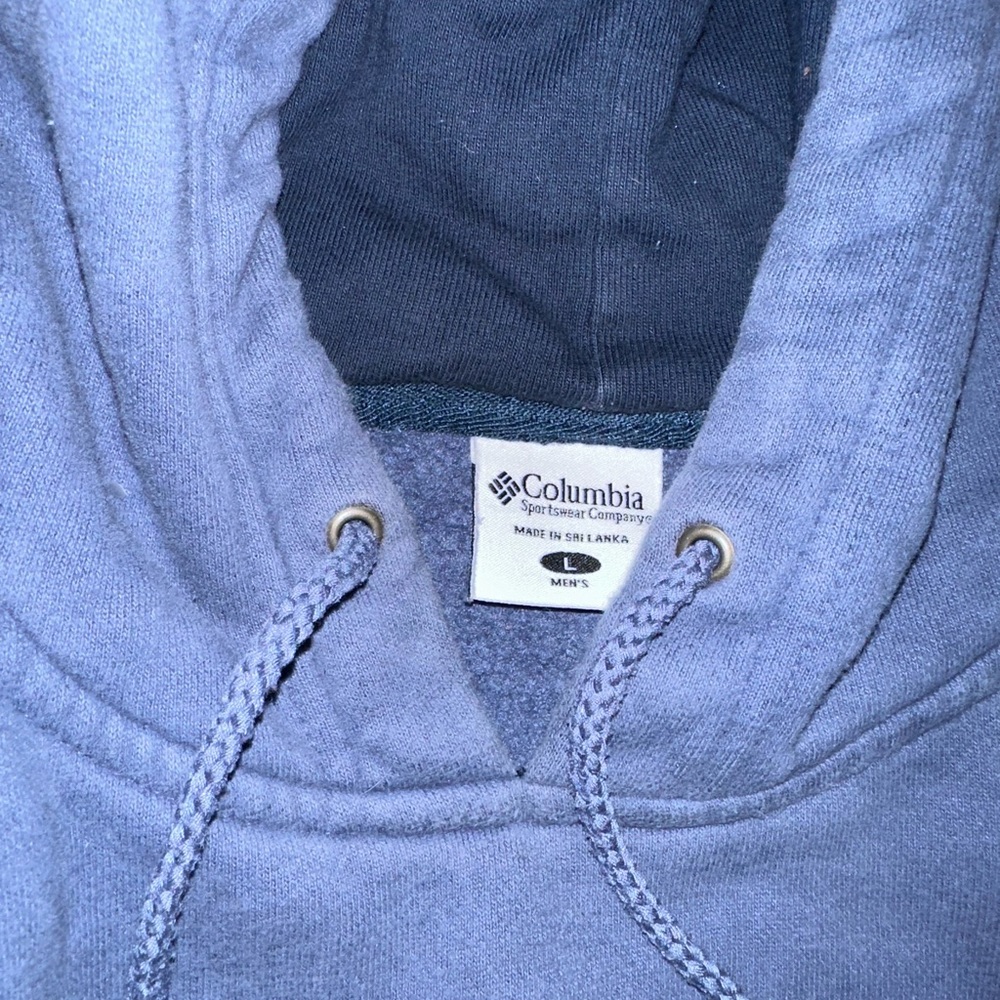 Columbia Sweatshirt